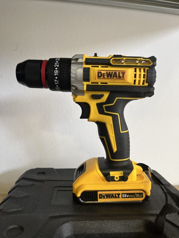 DeWALT bušilica metalna stezna glava 88V