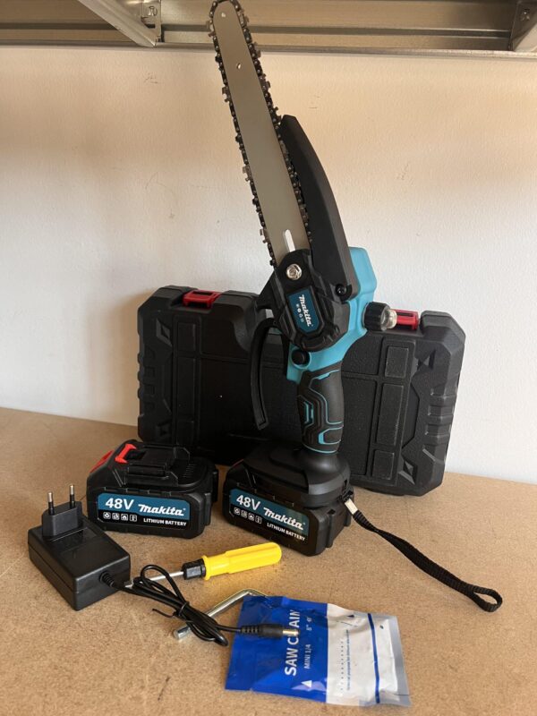 Aku pila 20cm mač MAKITA 48V Debele baterije