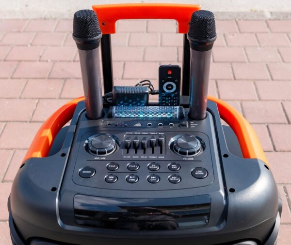 PORTABILNI ZVUČNIK  2400W + 2 BEŽIČNA MIKROFONA