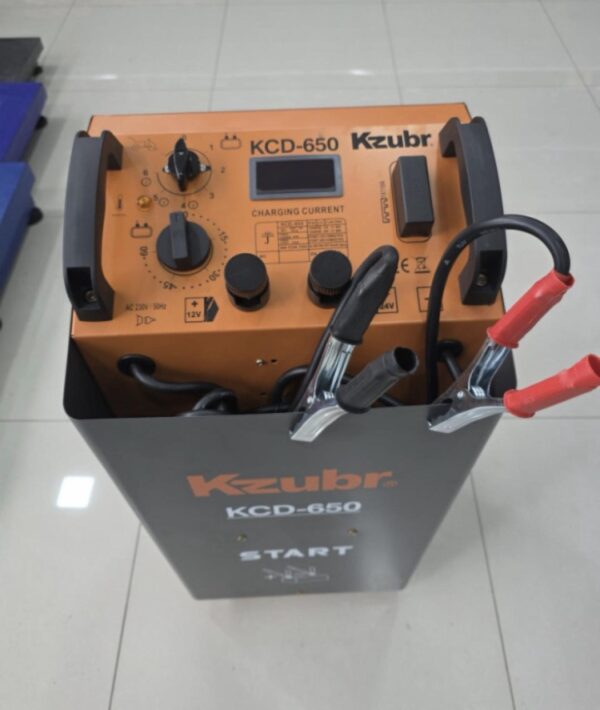 AUTO STARTER PUNJAČ ZA AKUMULATOR 650A KZUBR