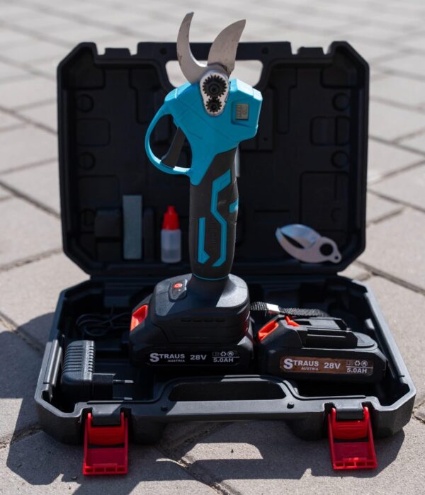 Aku makaze za grane sa LCD displejom STRAUS AUSTRIA 28V