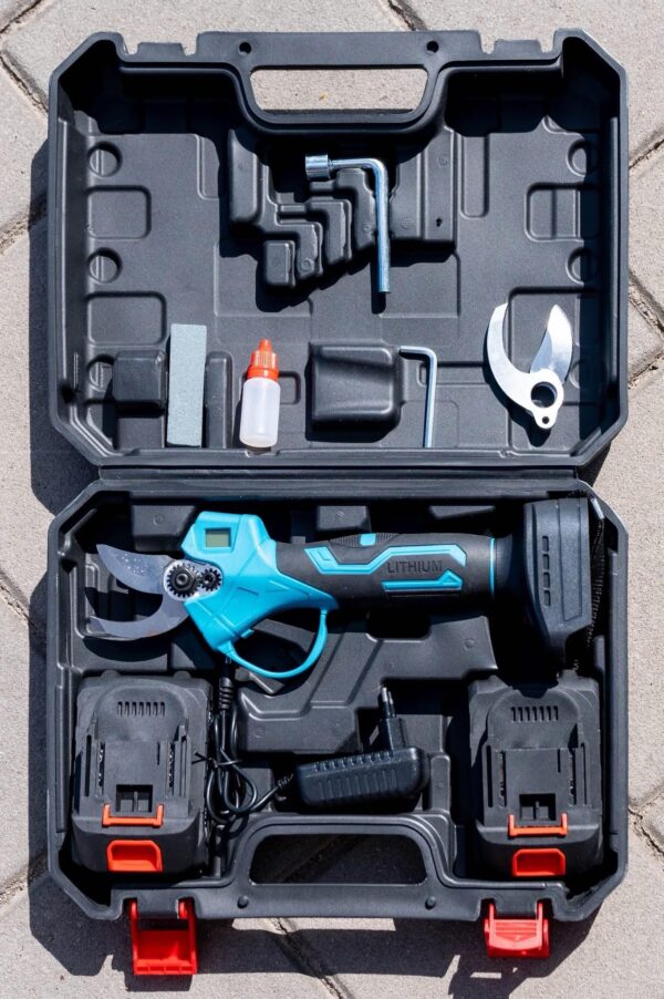 Aku makaze za grane sa LCD displejom STRAUS AUSTRIA 28V