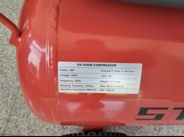 Kompresor za zrak STRAUSS 50L sa 2 izlaza